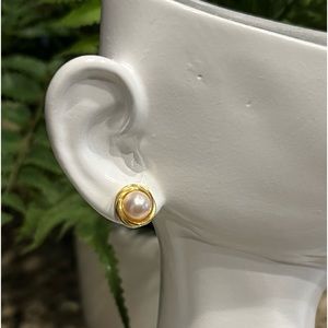 NWOT Solid 14KT Yellow Gold & Cultured Pink Pearl Earrings